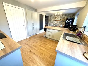 Photo 14- click for photo gallery